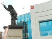 В Верхней Пышме открыли памятник металлургу-хранителю (ФОТО)