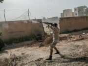 Вооружённые люди захватили здание правительства Ливии