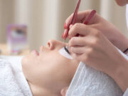 Что необходимо для наращивания ресниц? Список инструментов и материалов