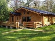 Строительство одноэтажного дома из бруса: этапы и особенности