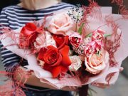 Как выбрать идеальный букет для годовщины с любимой: советы от Florida Flowers