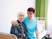 Пансионат для пенсионера: как выбрать и почему определить родственника в пансионат не зазорно