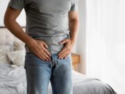 Ощущение полного мочевого пузыря у мужчин: Причины и рекомендации