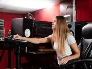 Услуги студии звукозаписи: как записать песню