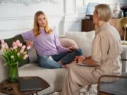 Как Психология Помогает Женщинам Обрести Уверенность