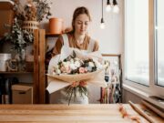 Доставка цветов круглосуточно: удобство и забота о близких в любое время