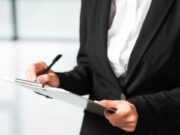 Когда стоит обратиться за услугами юридической компании