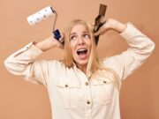 Можно ли красить волосы на 1-й день месячных