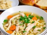 Куриный суп с лапшой и овощами