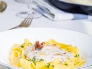 Классический соус бешамель для макарон с фаршем