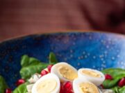 Салат с крабовыми палочками и пекинской капустой