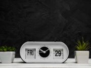 Настройка настольных электронных часов с 5 кнопками