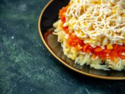 Салат «Мой генерал» с копченой курицей