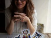 Гадание онлайн на мужчину и отношения на Таро