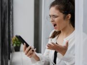 Почему динамик на телефоне работает только на громкой связи