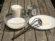 Творожный крем для торта: рецепт с сахарной пудрой и маслом