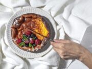 Творожная запеканка в духовке: простой рецепт