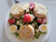 Рецепт салата из печени трески с яйцом