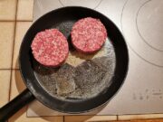 Время приготовления говяжьих котлет на сковороде