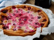 Пирог с вареньем за 15 минут