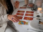 Расклад на Таро для отношений с мужчиной: онлайн расшифровка бесплатно