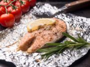 Щука в духовке: сочная и мягкая целиком в фольге