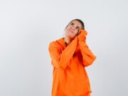 Примета: горение левого уха у женщины