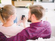 Как выразить любовь парню в переписке