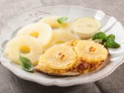 Мясо с ананасом и сыром по-французски в духовке