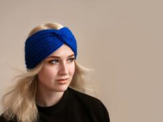 Вяжем женскую повязку на голову с перехлестом