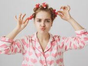 Горят уши у женщин в понедельник днем