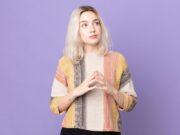 Как ответить девушке: определение ваших отношений