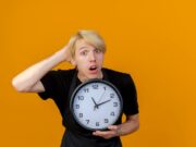 К чему икать в субботу