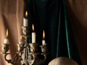 Тройка Кубков и Рыцарь Мечей: Сочетание Таро