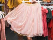 Как правильно составить гардероб для девочки 7 лет