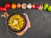 Кабачки с морковью и луком: простой рецепт тушения на сковороде