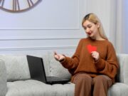 Гадание онлайн: как узнать о взаимоотношениях с женой