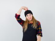 Свяжем повязку на голову с перехлестом