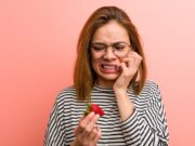 Видеть во сне выпадение зуба без крови