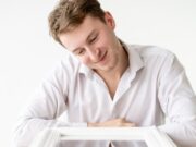 Поддержка мужчины в трудной ситуации: как правильно действовать