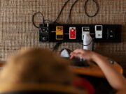 Проверка тока в розетке мультиметром