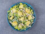 Салат с курицей и ананасами: рецепт слоями