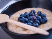 Вкусная овсяная каша с молоком: секреты приготовления