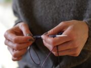 Спицы: Набор петель на вспомогательную нить