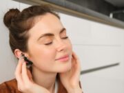 Увеличение громкости в беспроводных наушниках