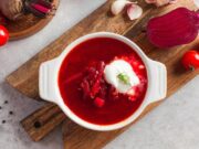 Варка борща со свеклой и капустой