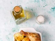 Курица с картошкой в духовке: вкусный рецепт