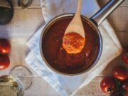 Приготовление томатной подливы