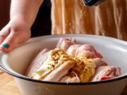 Холодец из свиных ножек и курицы