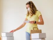 Как забрать посылку с Озона из постамата